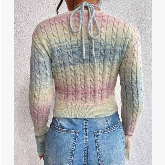 Ombre Long Sleeve Cold Shoulder Halter Crop Top Sweater - Picture 2 of 6